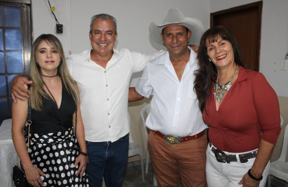 BAILÃO DE ENCERRAMENTO DA TERCEIRA IDADE EM OUVIDOR