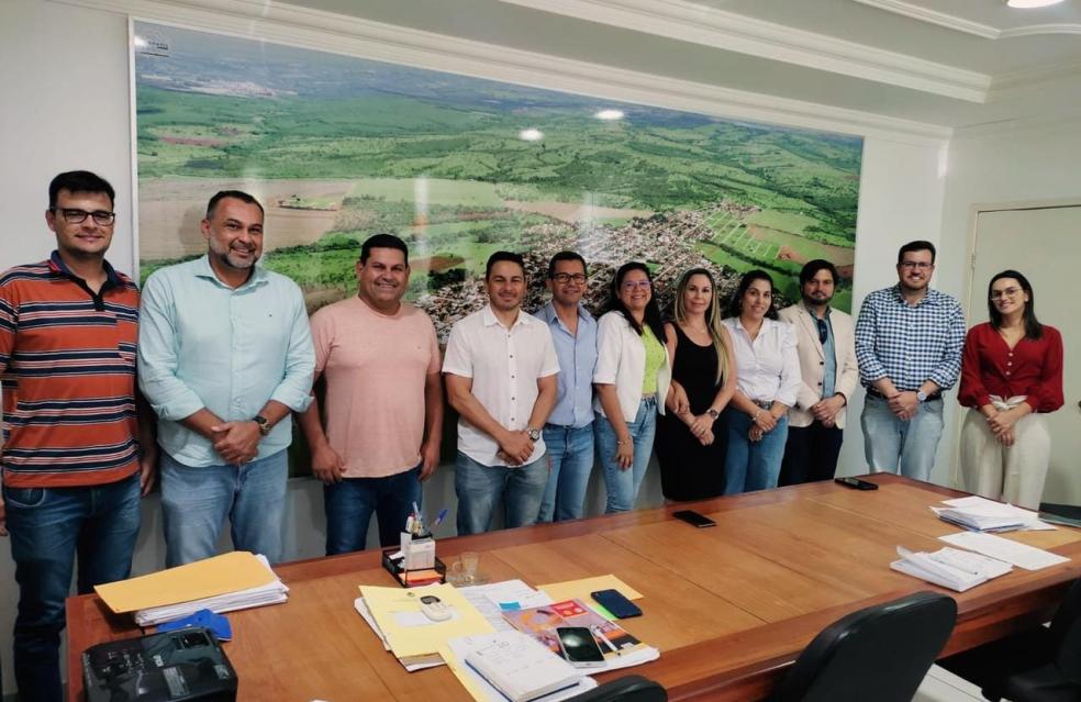 Consórcio — CISAB, compostos pelos Munícipios de Ouvidor e Três Ranchos.