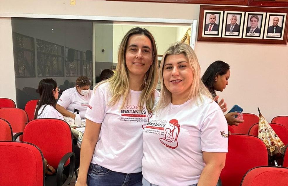 A prefeitura municipal de Ouvidor através da secretaria de Saúde, deu início nesta segunda-feira (18) ao curso de gestantes para as futuras mamães ouvidorenses.