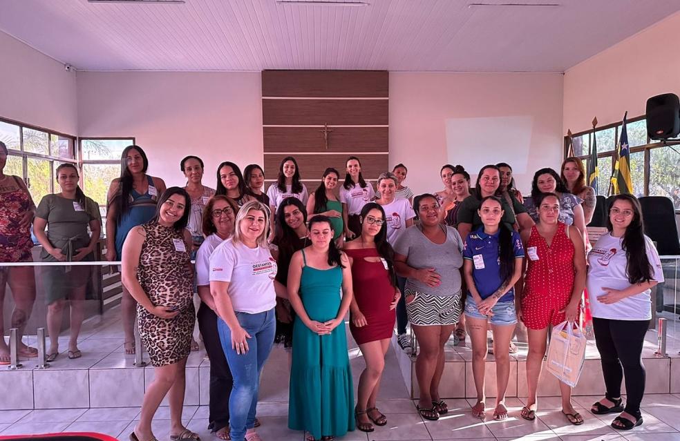 Nesta quinta-feira (21), foi realizado o quarto encontro do curso para as gestantes ouvidorenses.