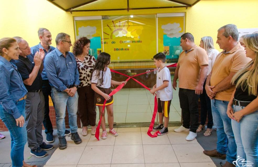 "SALA DO CONHECIMENTO" AMPLIA AS POSSIBILIDADES DE APRENDIZAGEM EM ESCOLA MUNICIPAL DE OUVIDOR.
