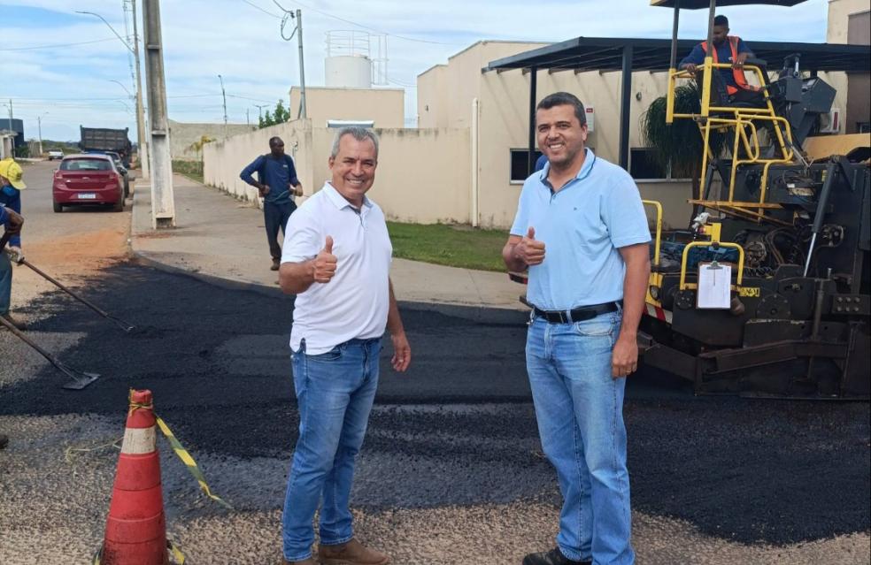 Recapeamento asfáltico com CBUQ no Jardim América.
