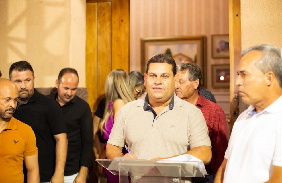 Prefeitura realiza lançamento de construção da nova Praça do Bosque em Ouvidor.