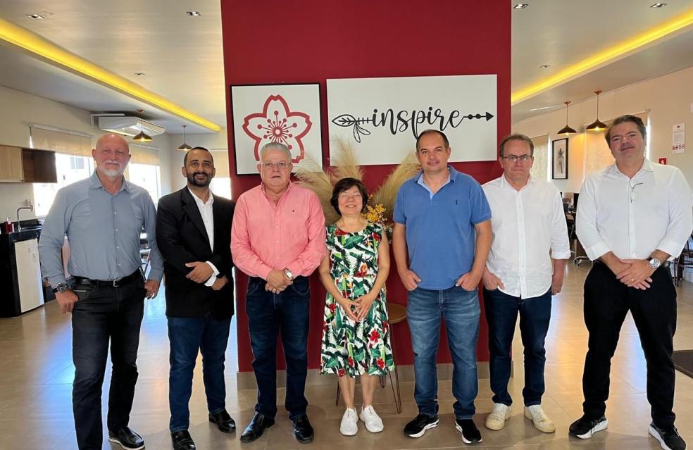 Reunião na empresa Sakura.